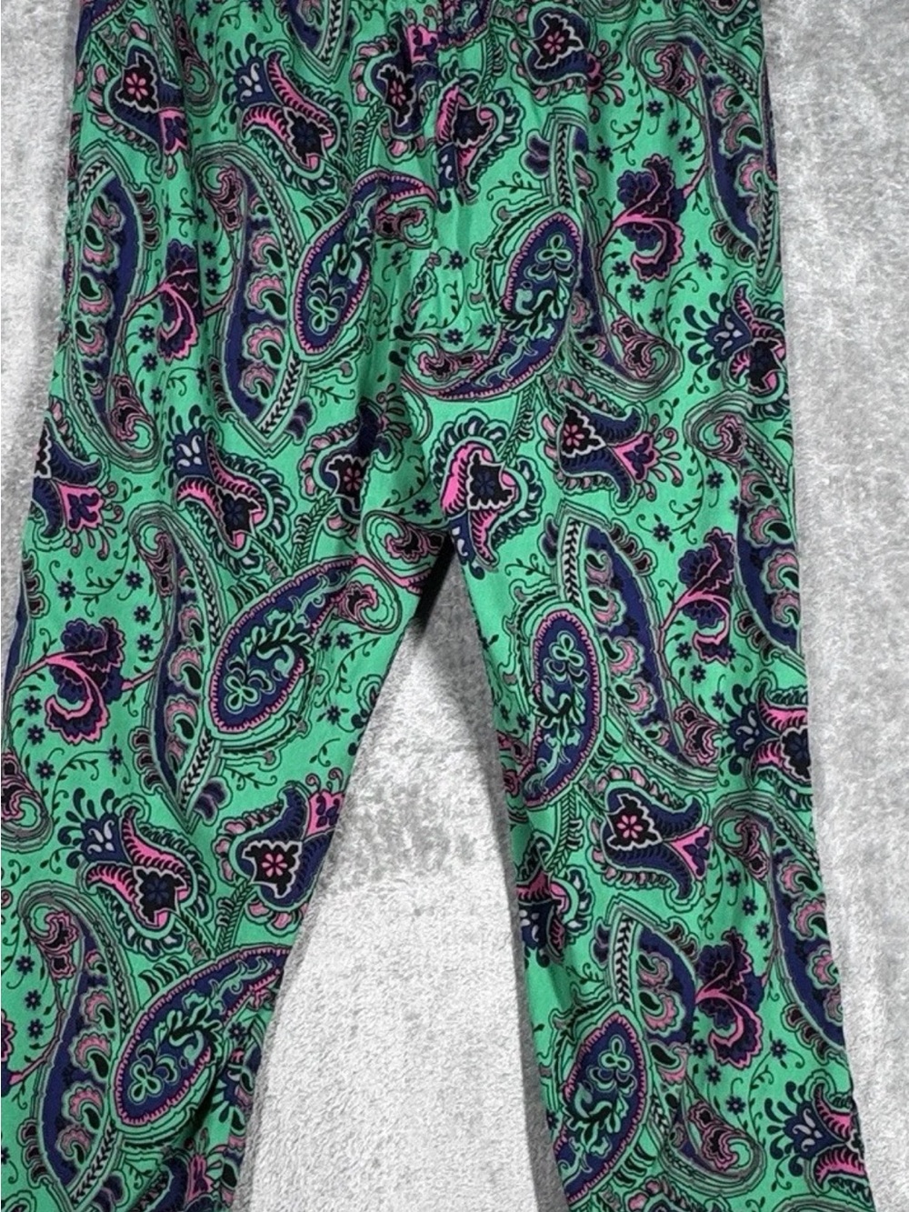 aerie Green Paisley Leggings with Navy & Pink Accents